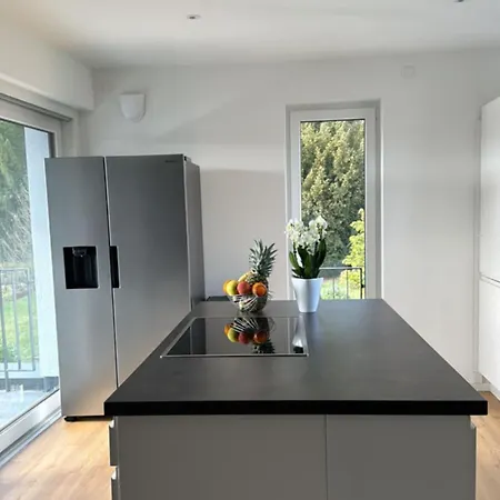 Penthousewohnung Moebliert شقة